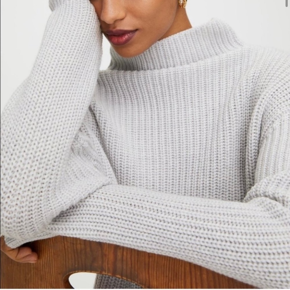 WILFRED Montpellier Sweater Wool Turtleneck Light Grey Mock Neck Large Aritzia